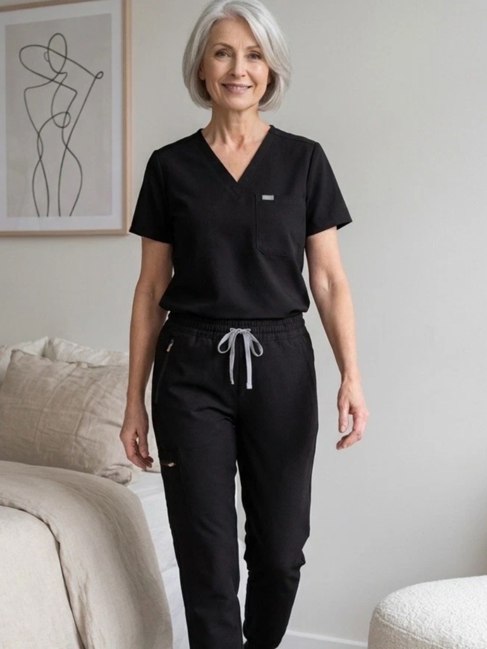 FIGS V-Neck Scrubs Top (M) Cargo Pants (L) 16”X26” Women’s 2 PC Set Black Short